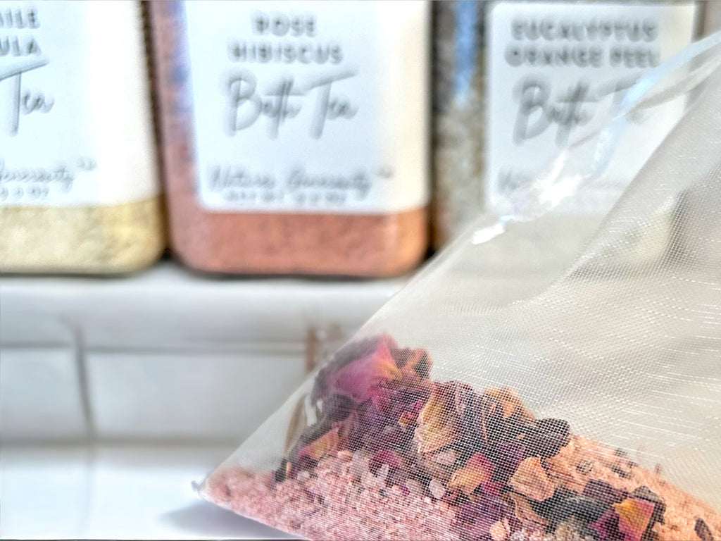 Nature’s Generosity™️
Add Bath Tea to bag, tie, and float in your bath.   